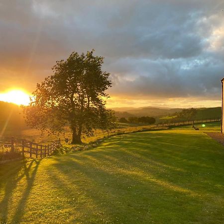 Ladyurd Farmhouse West Linton Екстер'єр фото