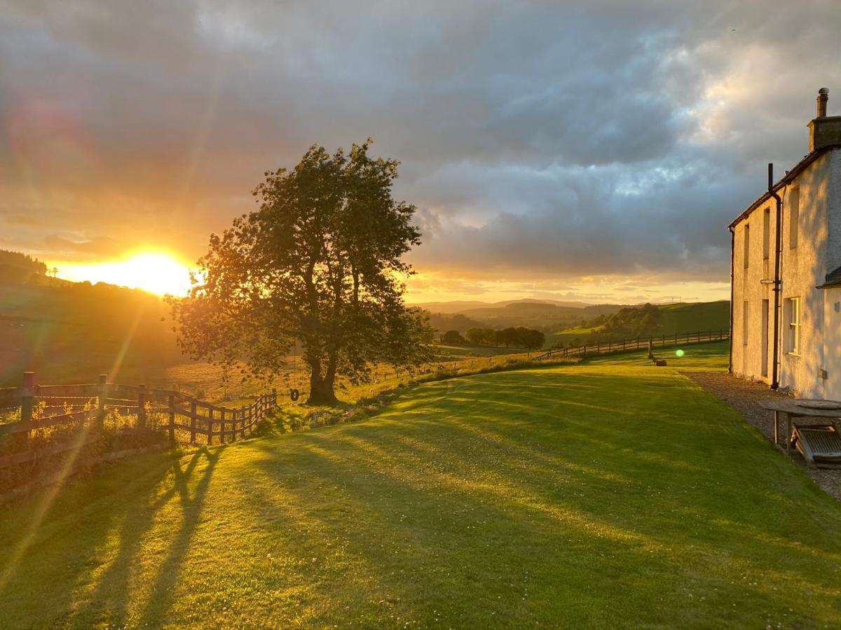 Ladyurd Farmhouse West Linton Екстер'єр фото